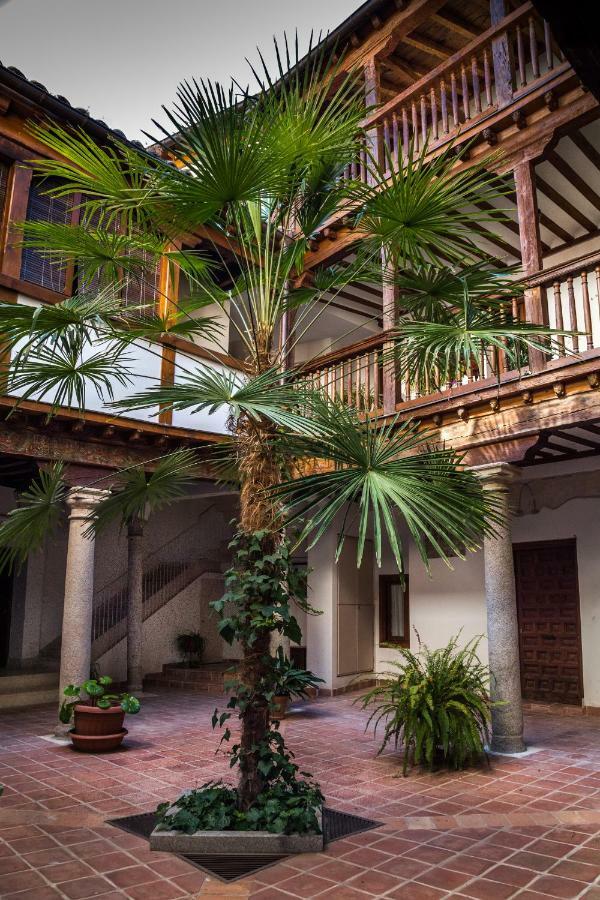 La Casa De Los Infantes By Toledo Ap Kültér fotó
